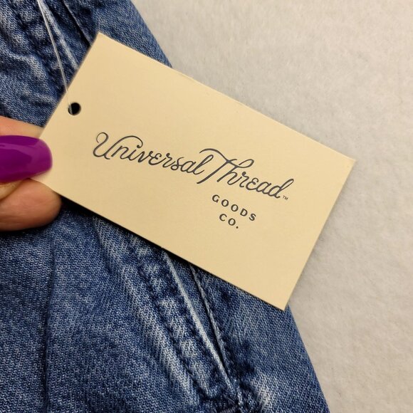 Universal Thread Womens Plus Size Denim Cargo Jeans Size 26 Medium Wash - Picture 7 of 10